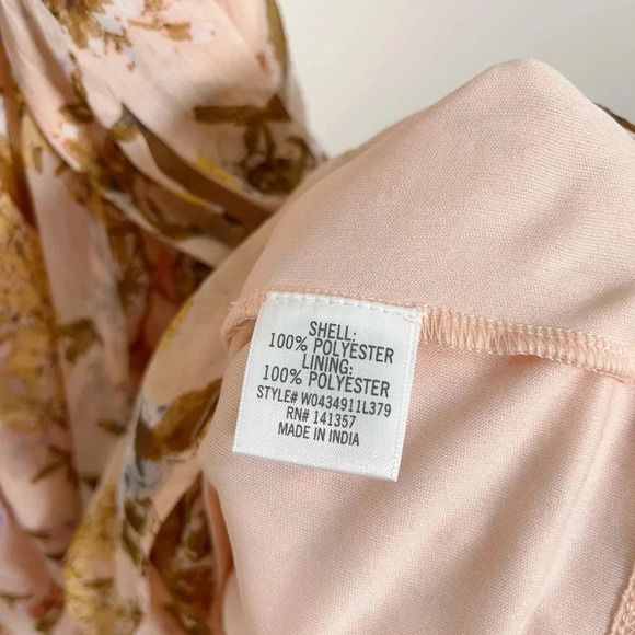 MIAMI | FLORAL WRAP DRESS - Picture 7 of 11